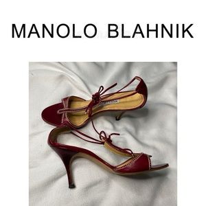 MANOLO BLAHNIK STRAPPY HEELS 👠 SIZE 37
